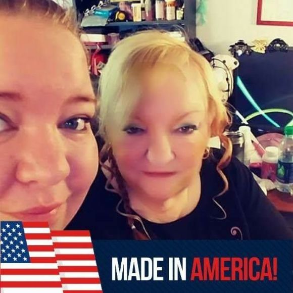 Meet your Posher, Sandra - Picture 1 of 1